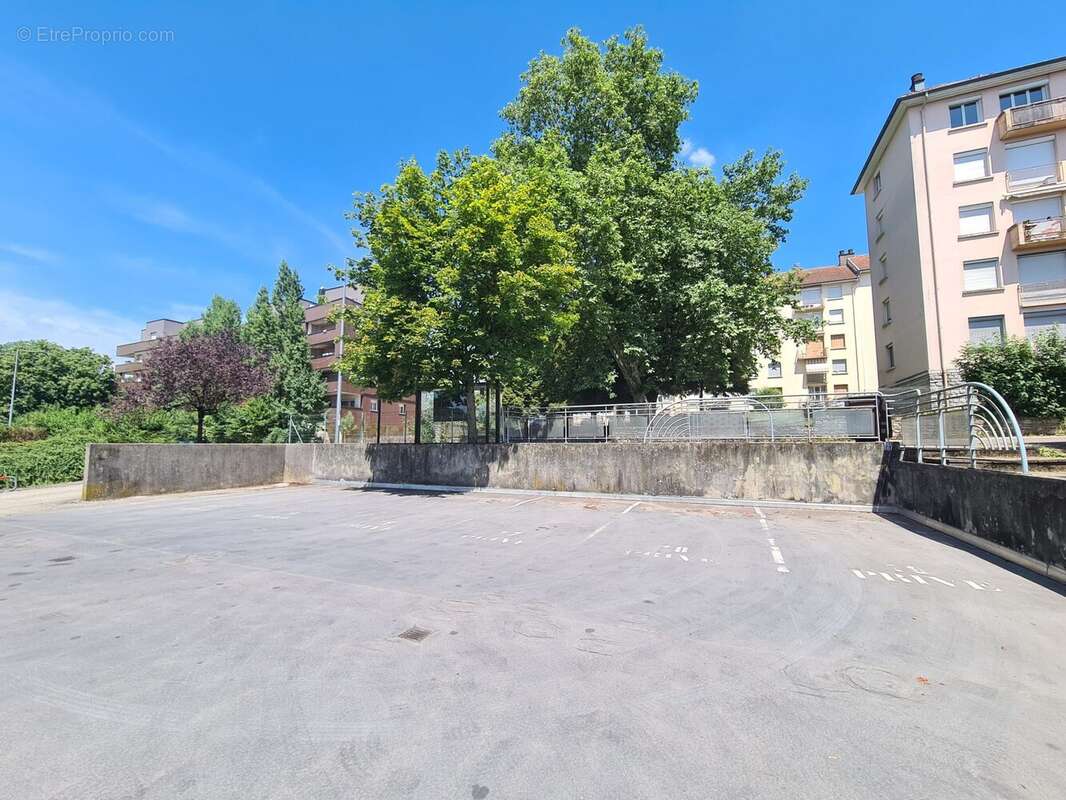 Parking à BESANCON