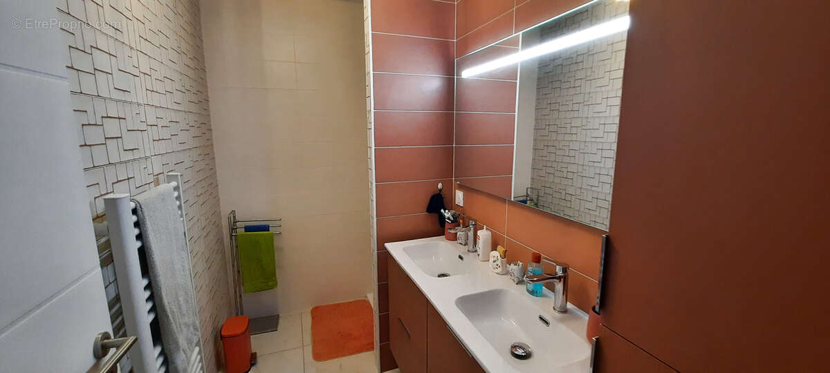 Plain-pied. re2020.terrasse.piscine. 66. vue canigou .terrasse - photo 13