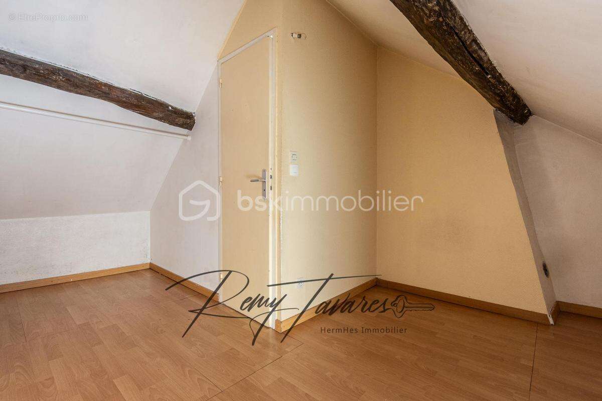 Petite Maison, Prix Bas, Incroyable Rendement locatif ! - photo 9