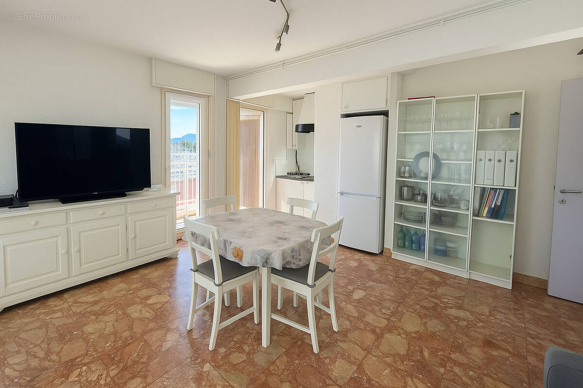 Appartement à SAINT-CYPRIEN