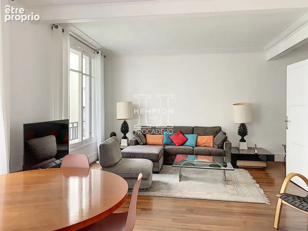 Paris xvi • trocadéro • 3 pièces avec possibilité de 2 chambres 73 m2 - photo 2