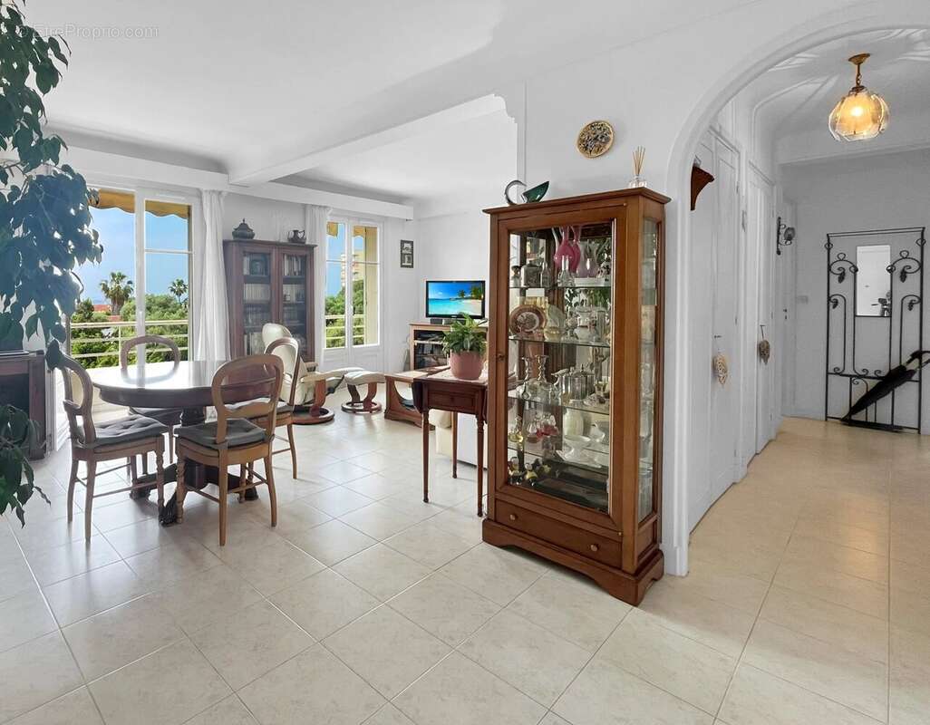 Appartement à ANTIBES