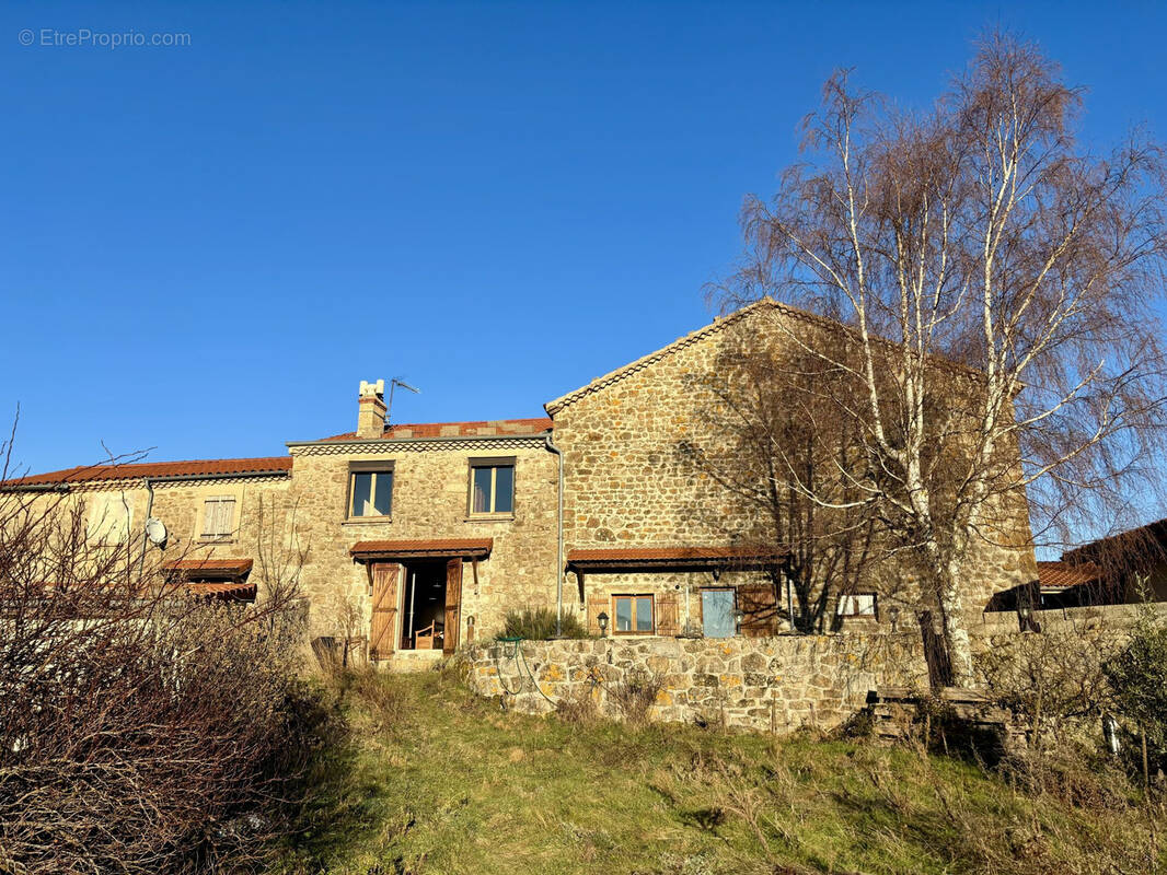Maison à MONESTIER