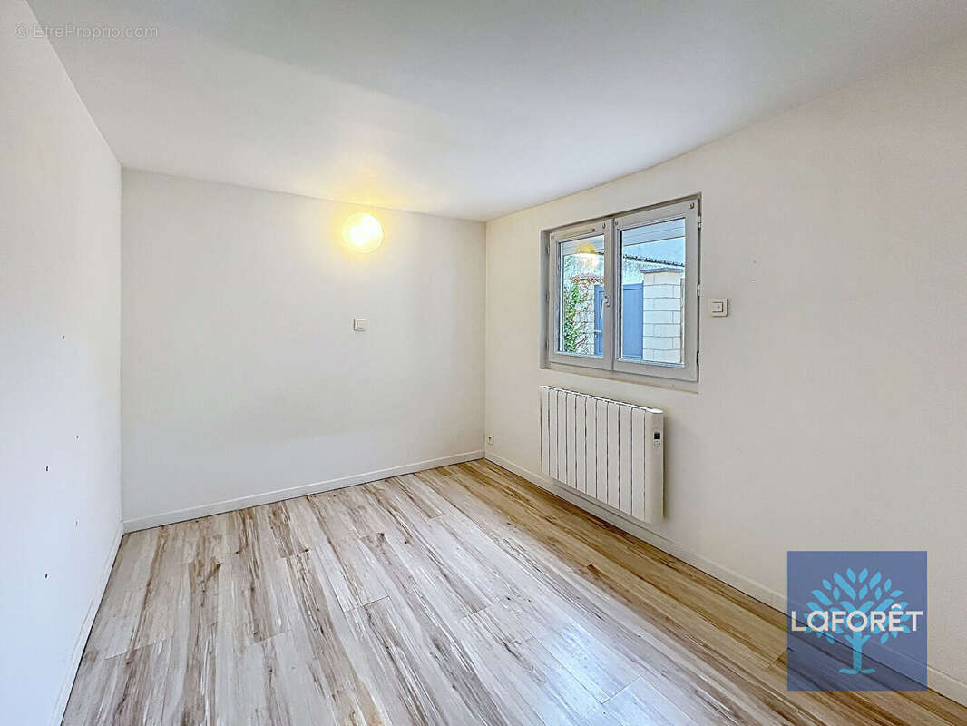 Appartement à MONDEVILLE