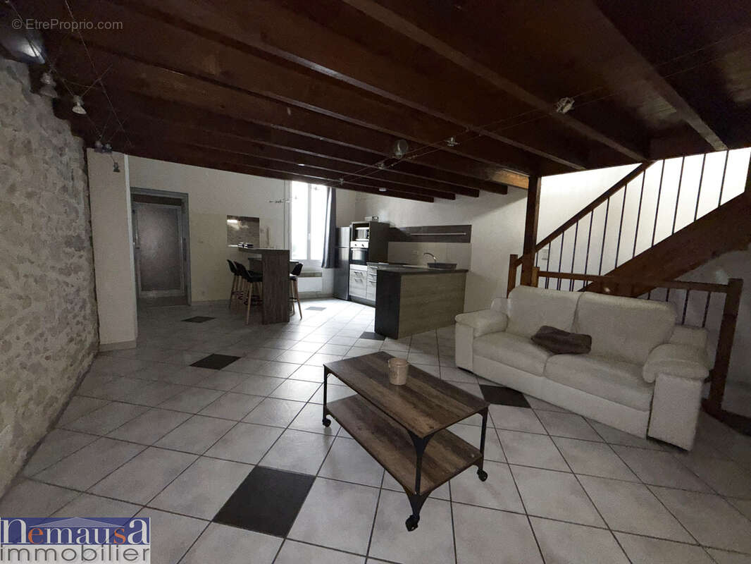 Appartement à NIMES