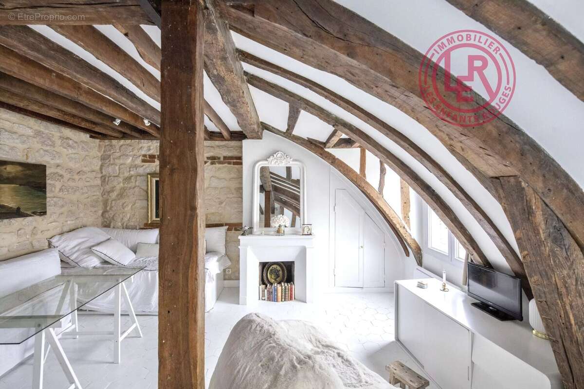 Appartement à PARIS-6E