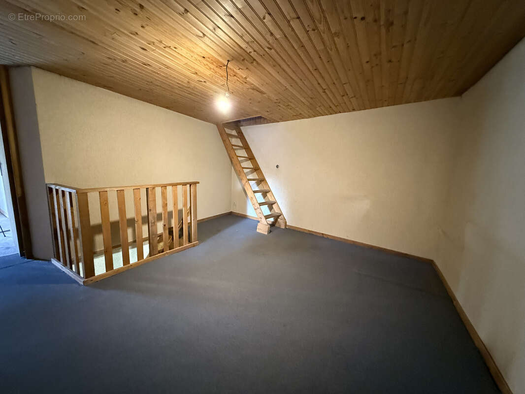 Maison à LES FORGES