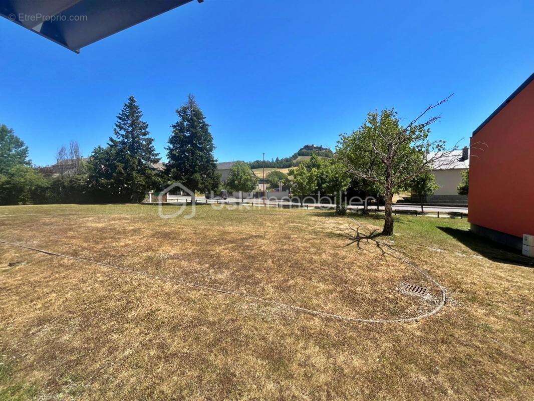 Appartement à SEVERAC-LE-CHATEAU