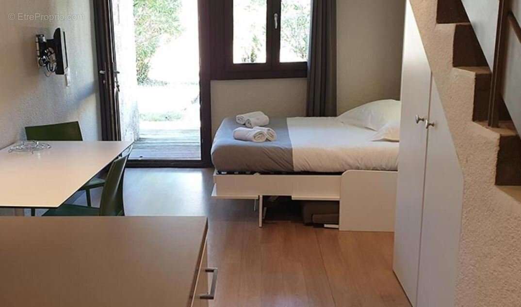 Appartement à LA COLLE-SUR-LOUP