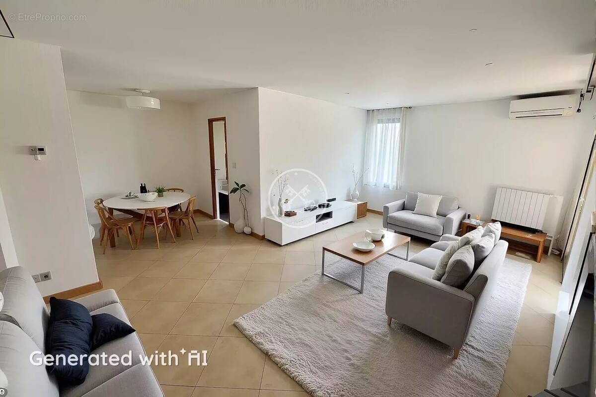 Appartement à FREJUS