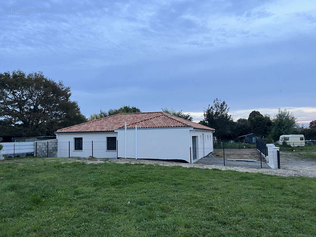 Maison à ARTHON-EN-RETZ