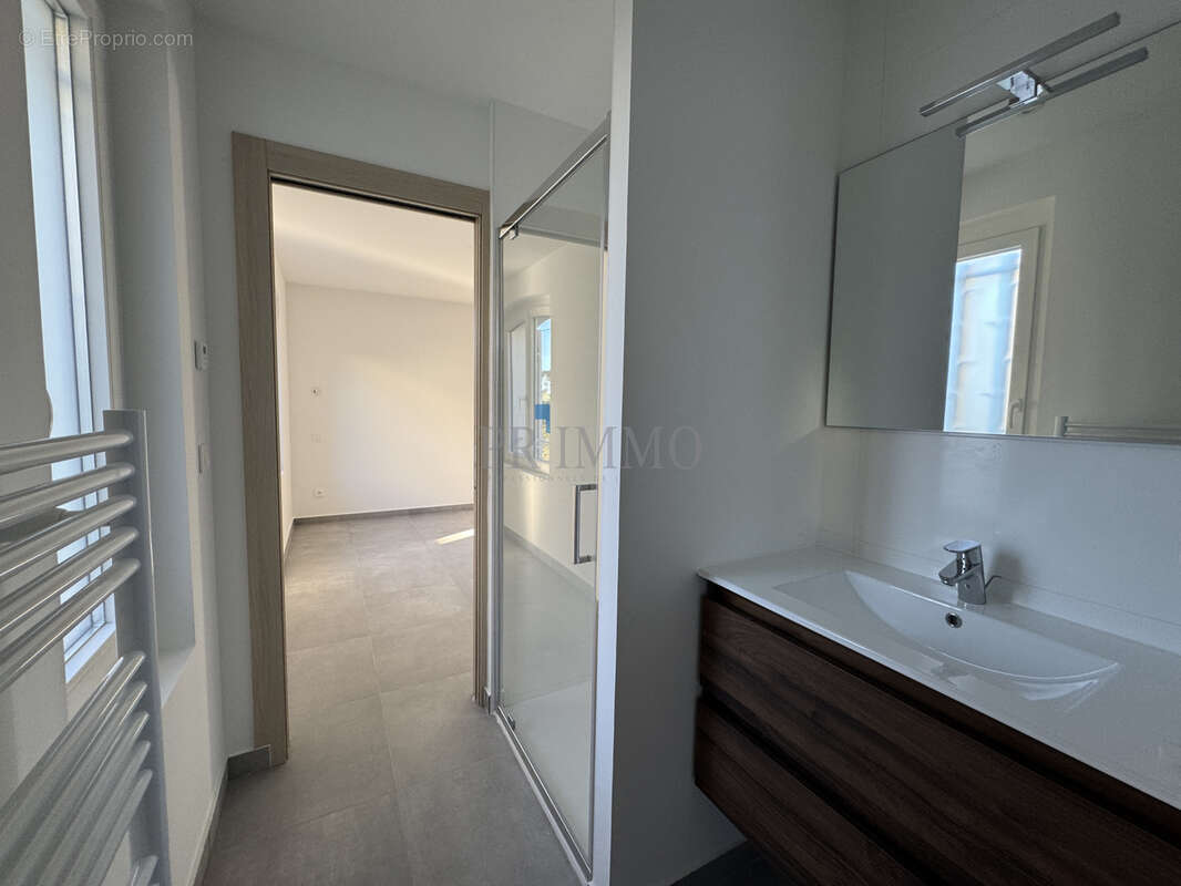 2 appartements rénovés avec vue mer - photo 12