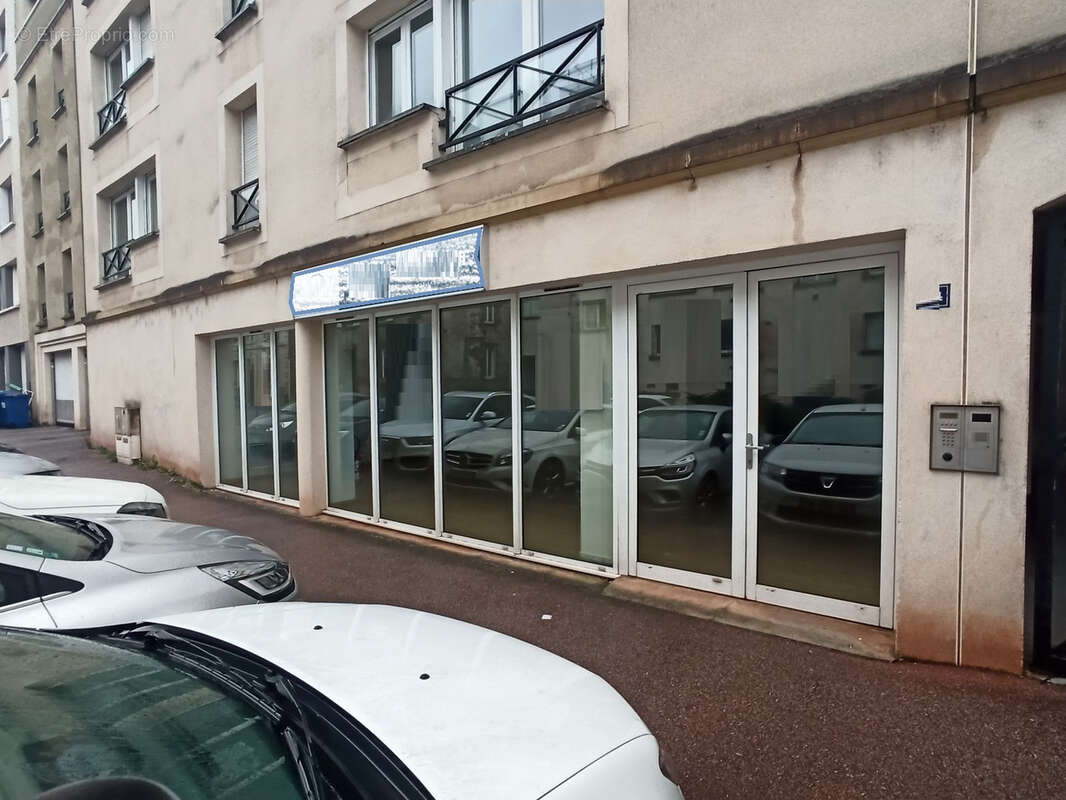 VENTE Bureaux/Commerce 90m2 sur PÉNÉTRANTE - photo 8