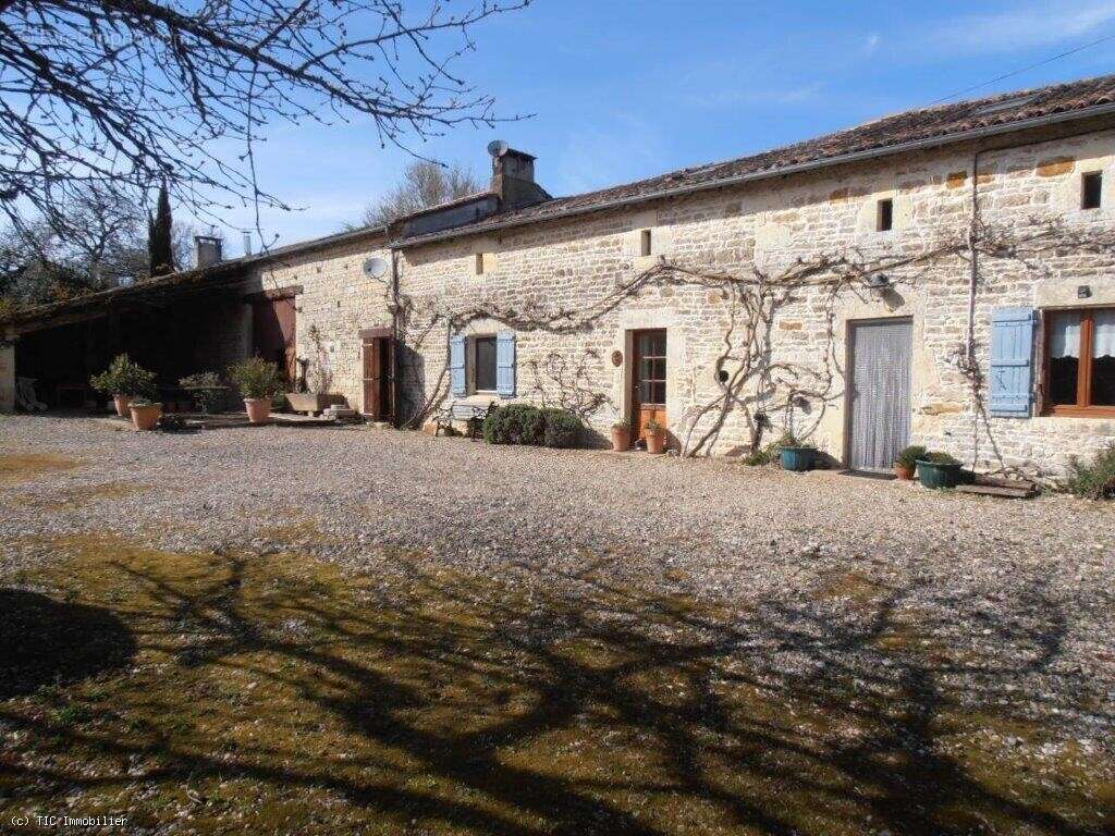 Maison à SAUZE-VAUSSAIS