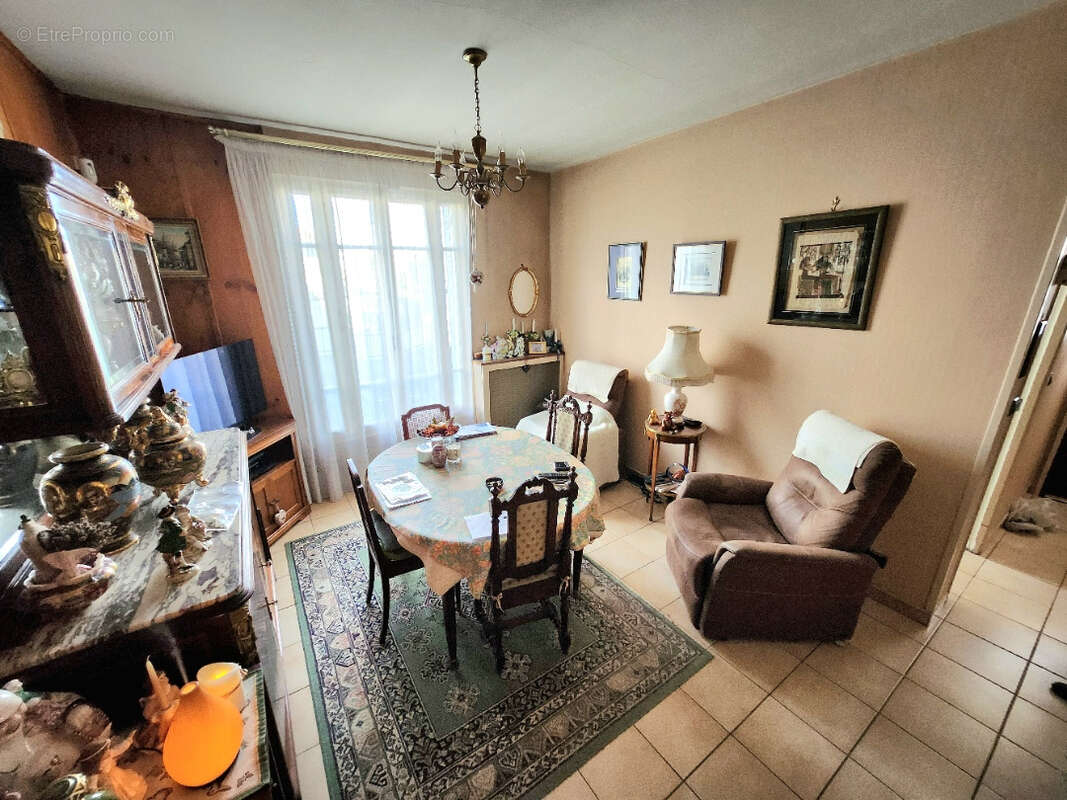 Maison à VILLEMOMBLE