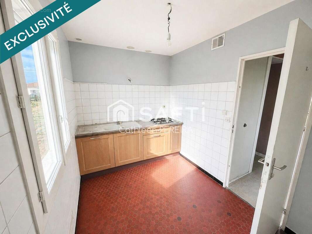 Photo 2 - Maison à SAINT-SULPICE