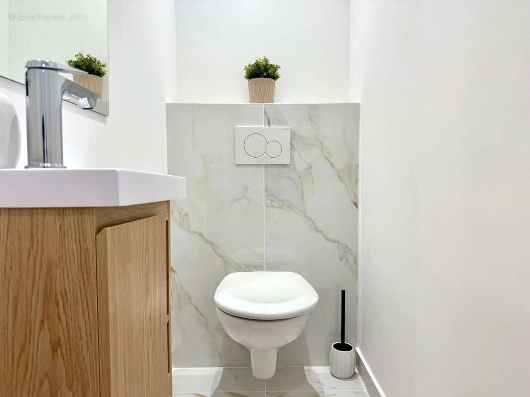 Appartement à ROQUEBRUNE-CAP-MARTIN