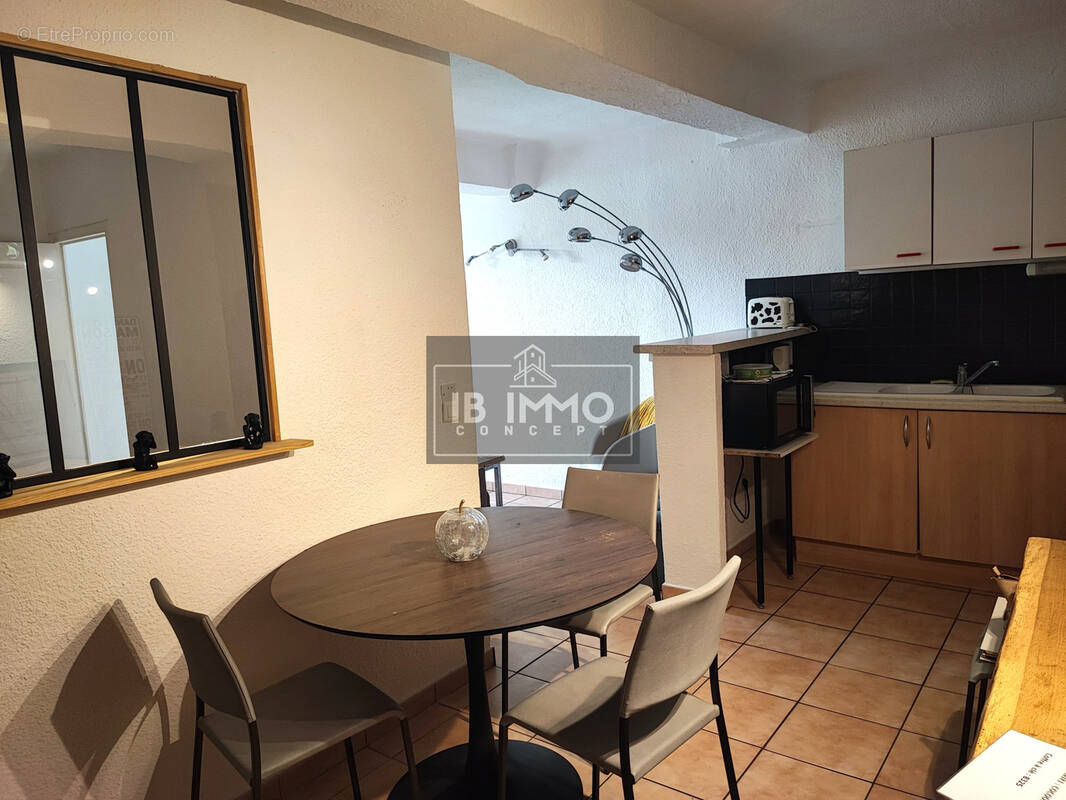 Appartement à LE MUY