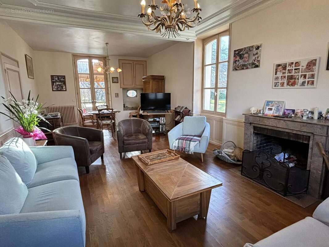 Maison à MAINE-DE-BOIXE