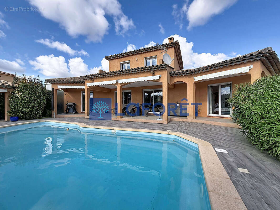 Maison à TRANS-EN-PROVENCE