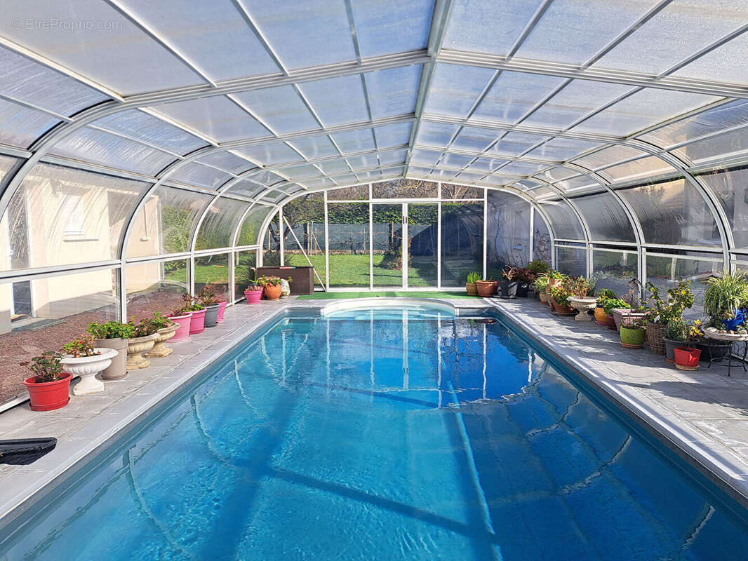 Maison à CHATELLERAULT