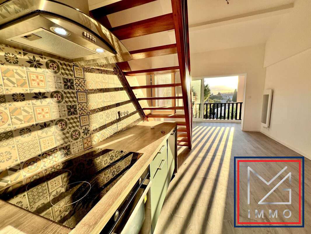 Appartement à SANARY-SUR-MER