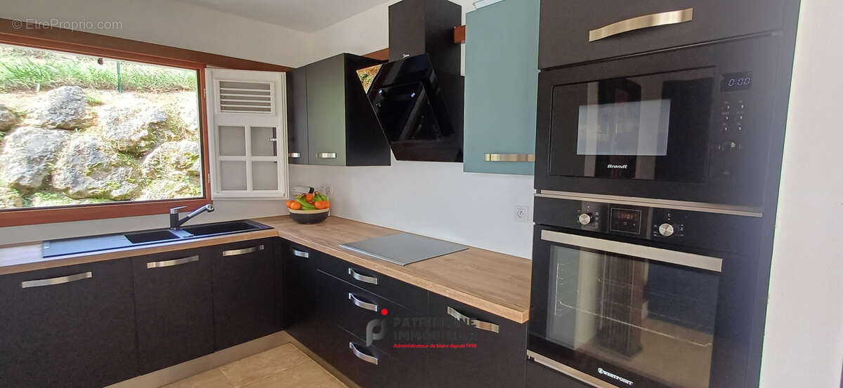 Maison t4 de 95 m2 sur terrain de 1000 m2 avec piscine et vue degagée sur petit bourg - photo 6