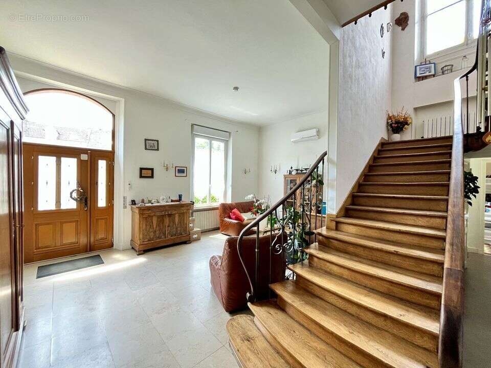 Maison de maître à vendre - Pont-sur-Yonne-89 - photo 3