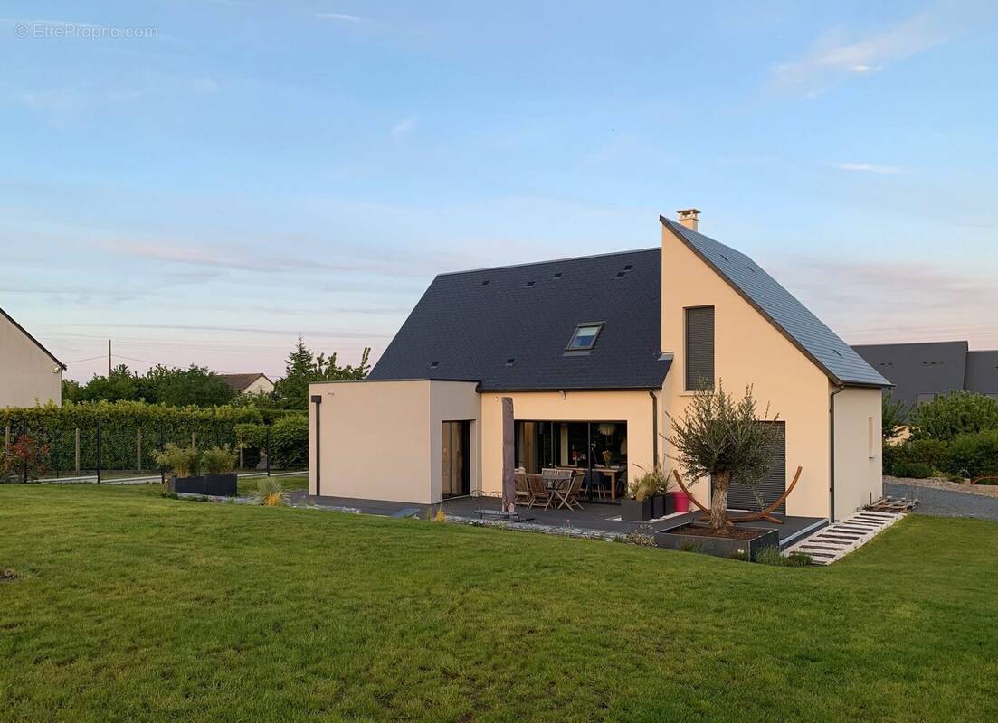 Maison à MONTLOUIS-SUR-LOIRE