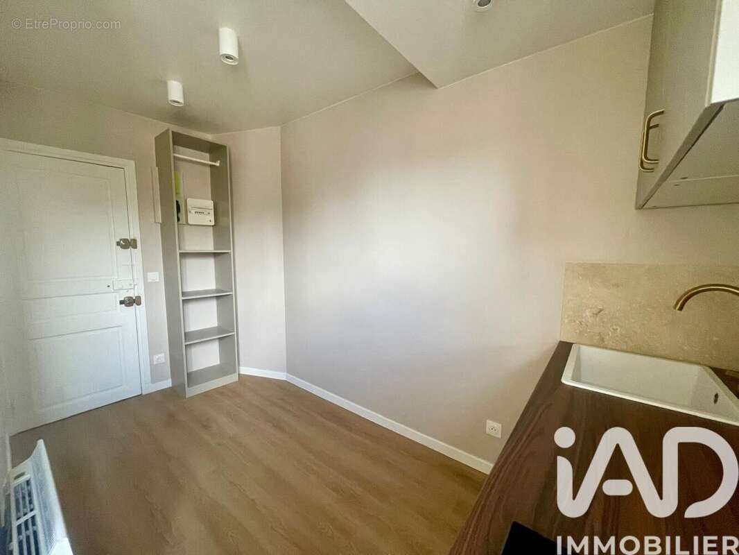 Photo 4 - Appartement à PARIS-16E