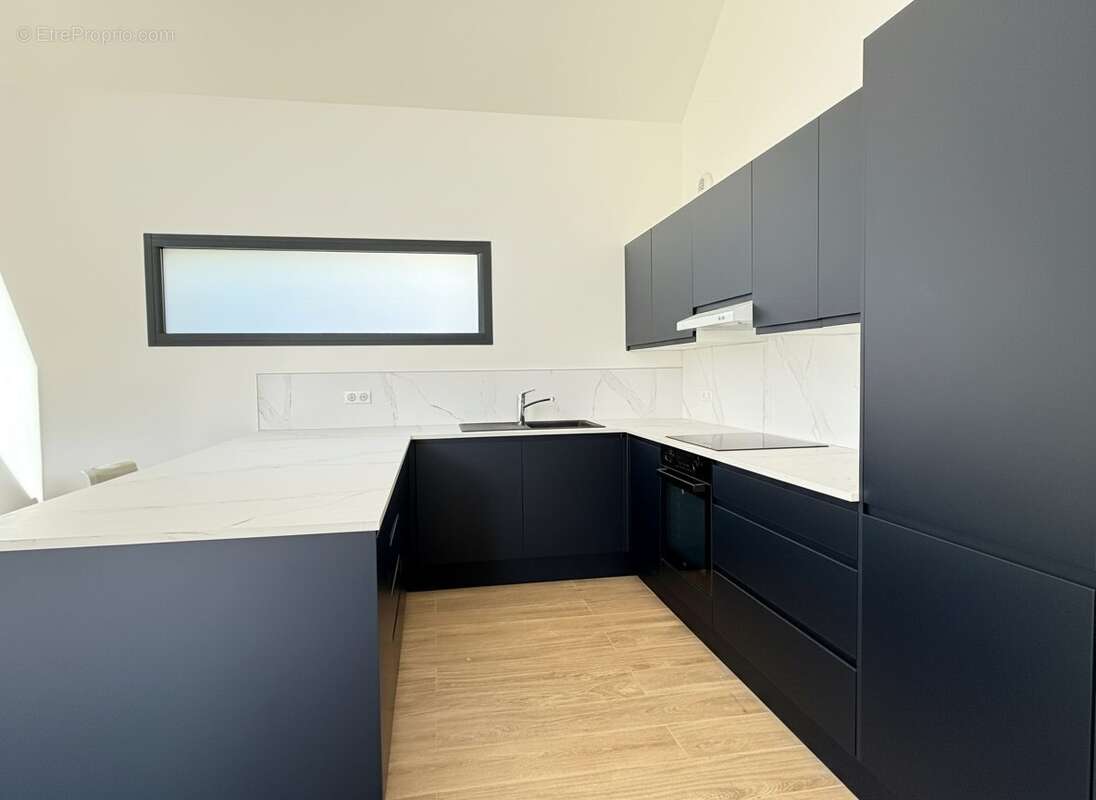 Maison à MONTLIGNON