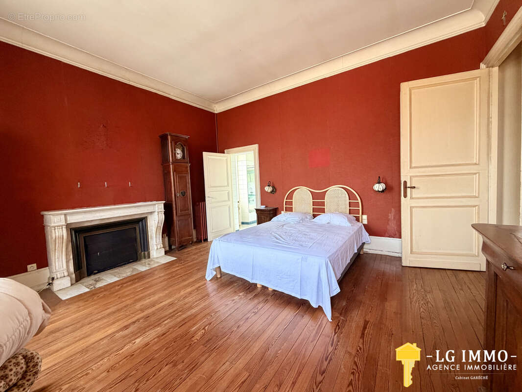 Maison de maitre, 400 m2, 190 m2 dépendances, parc 7 000 m2 - photo 19