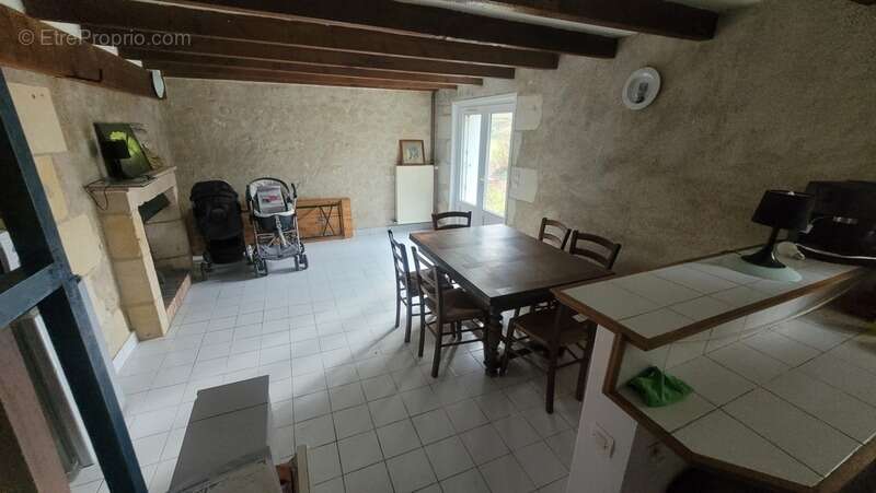 Maison à LE GRAND-PRESSIGNY