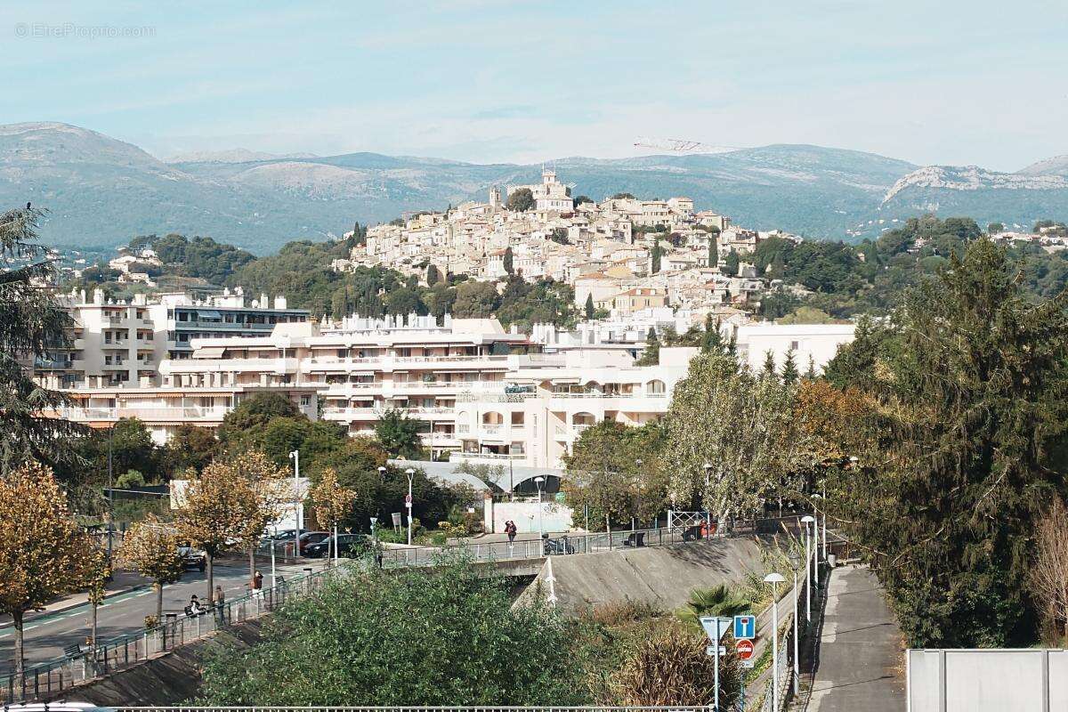 Appartement à CAGNES-SUR-MER
