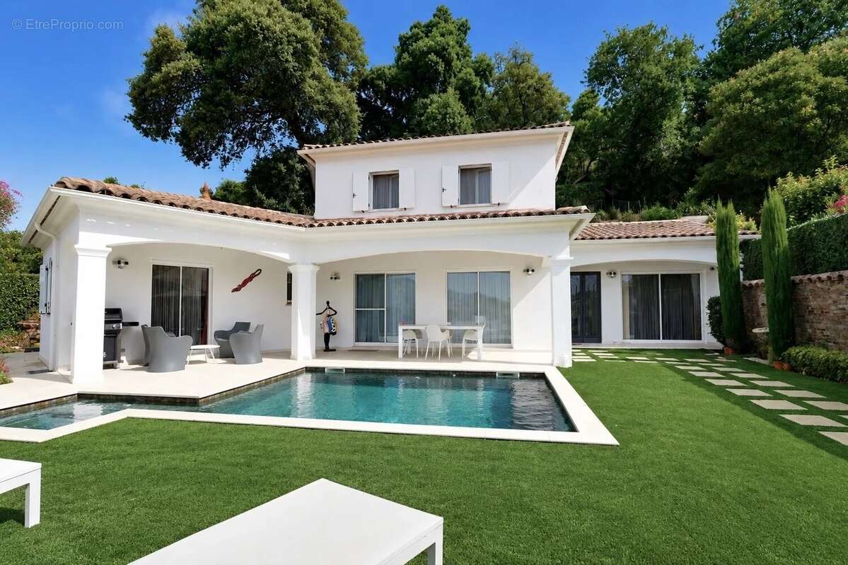 Coup de coeur - villa individuelle avec piscine et dépendance – pégomas - photo 34