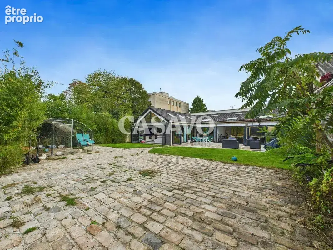 Vente Maison 5 pièces de 120m² - 94100 Saint-Maur-des-Fossés - photo 13