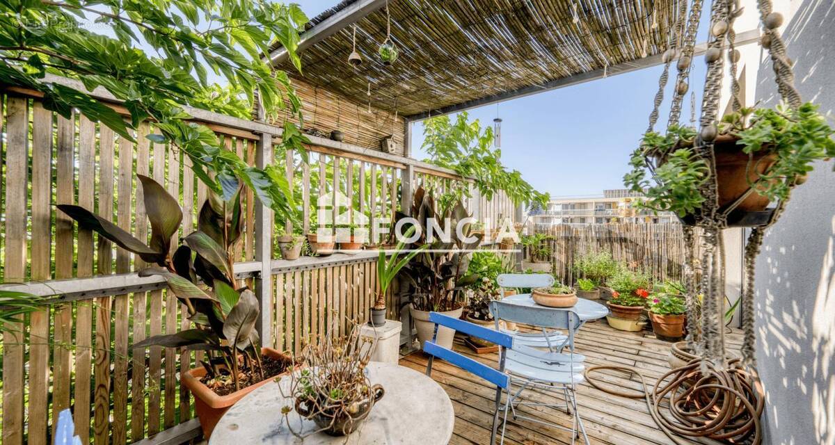 Appartement à BORDEAUX