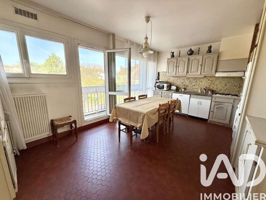 Photo 5 - Appartement à MONTIGNY-LE-BRETONNEUX