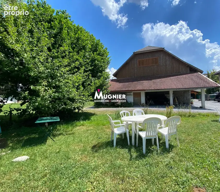 Maison 131 m² à Taninges  - photo 1