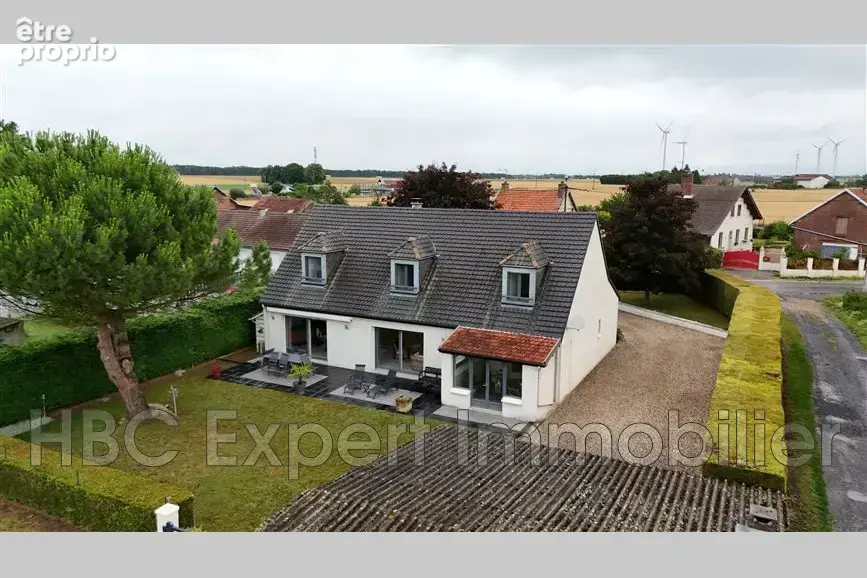 Maison 4 pièces 200 m² à vendre à Beuvraignes (80700) - photo 1