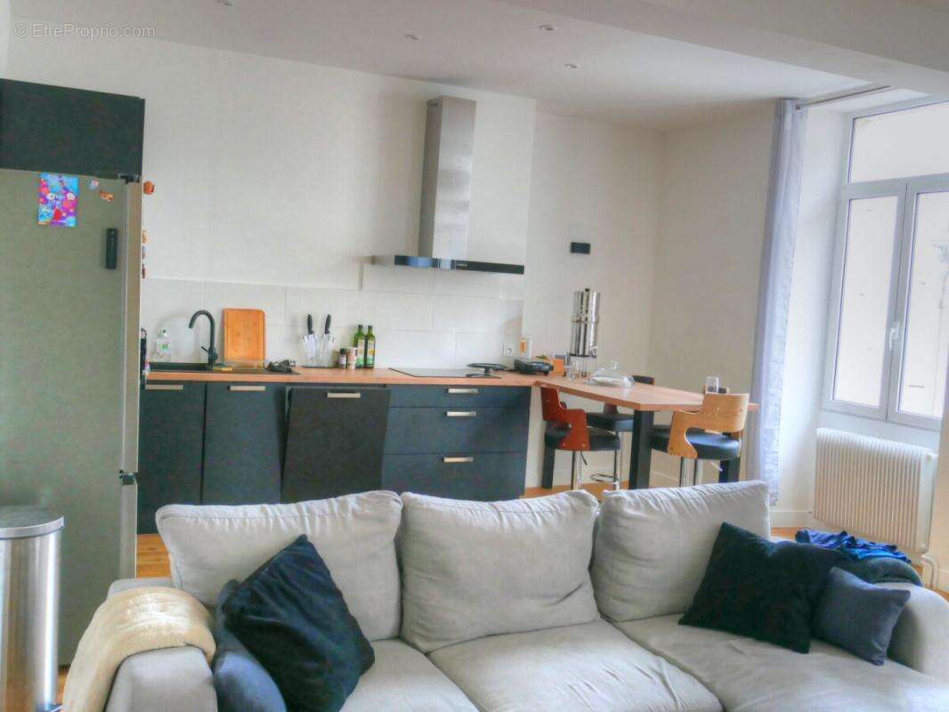 Commerce à BARBASTE