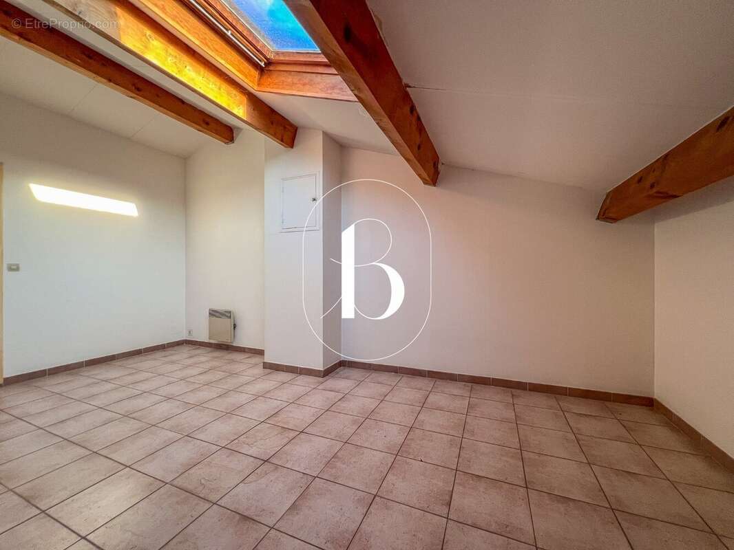 Maison à GOUDARGUES