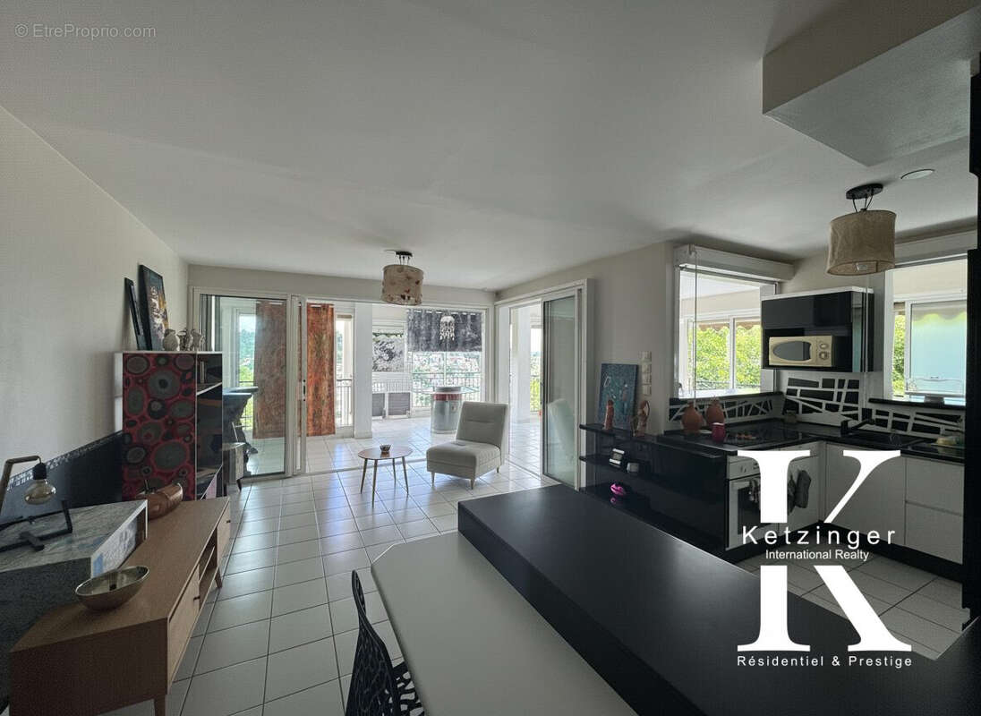 Appartement à FORT-DE-FRANCE