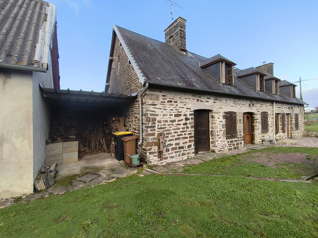 Maison à CHAMPREPUS