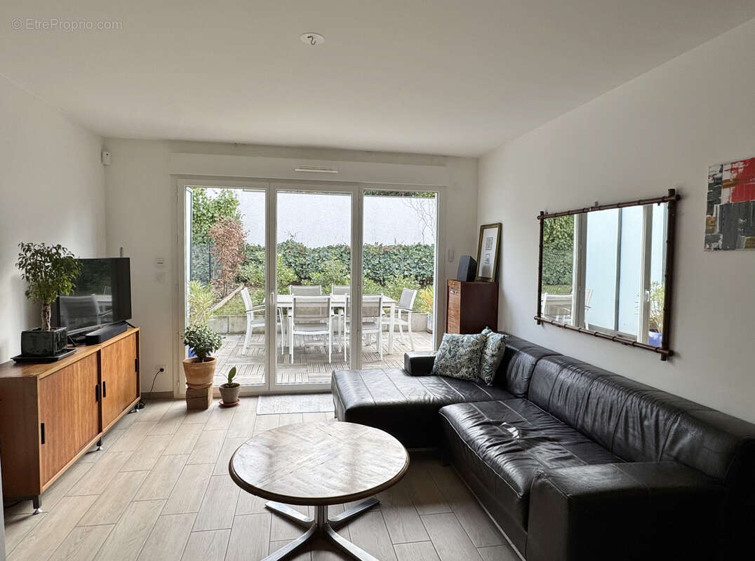 Appartement à CRAPONNE