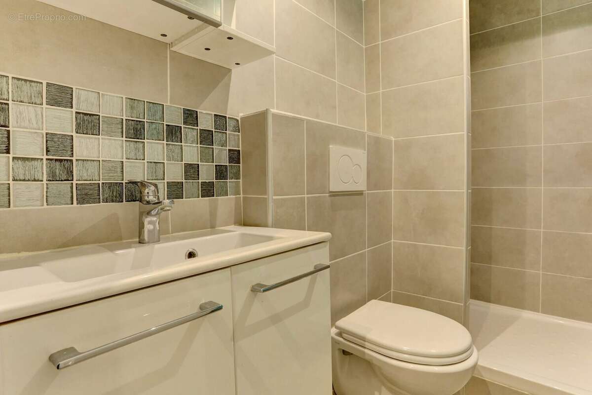 Chambre  - Appartement à VERSAILLES