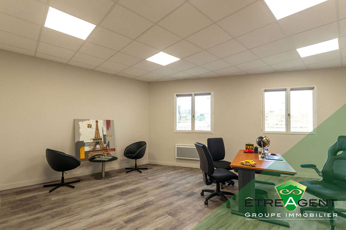 Commerce à MANTES-LA-VILLE