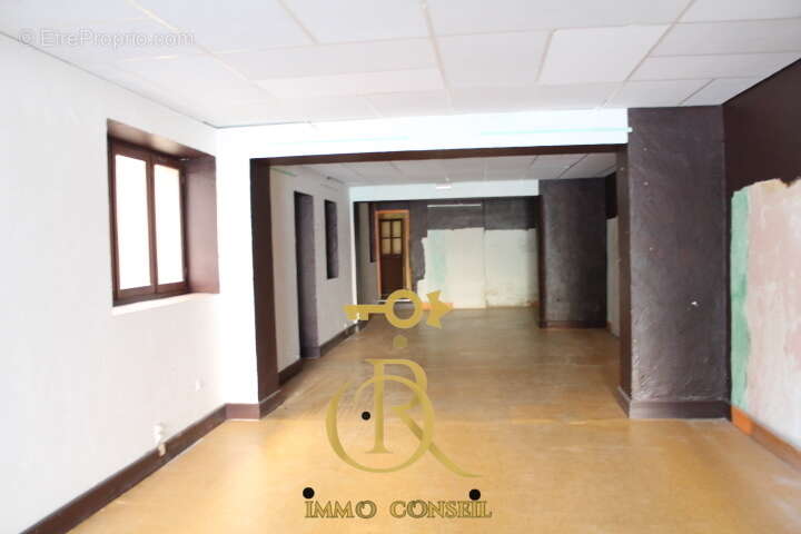 Appartement à COMMENTRY