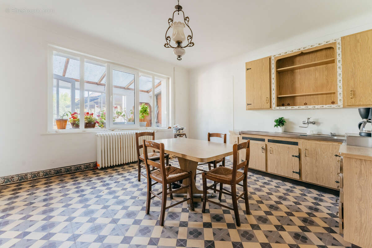 Maison à CAMPHIN-EN-CAREMBAULT