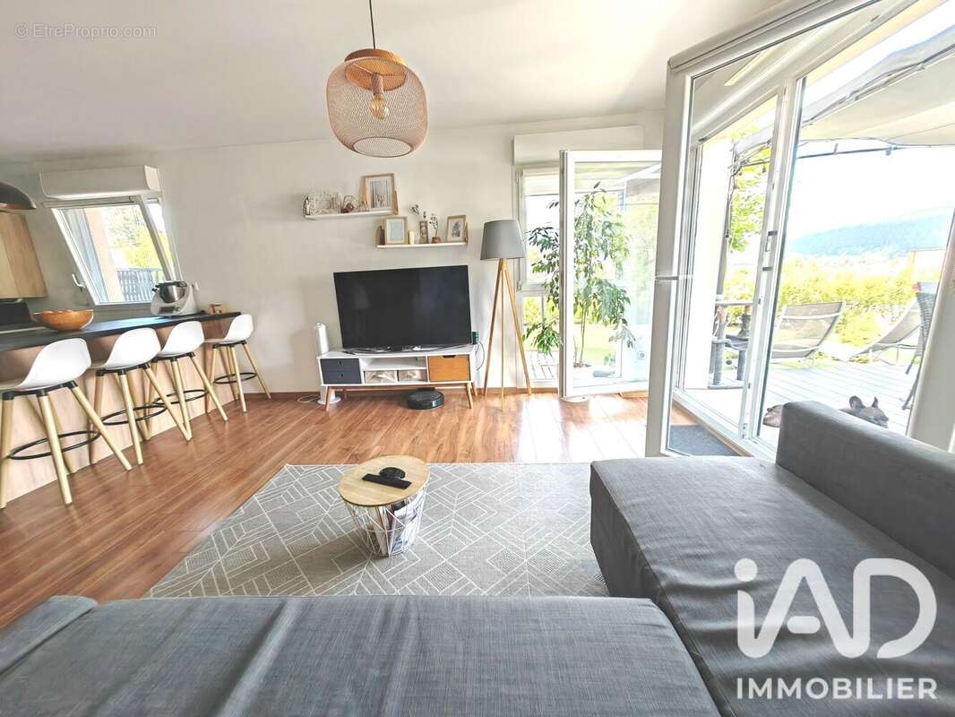 Appartement 77 m² à Montlebon  - photo 2